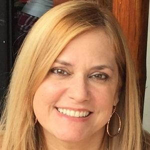 Meet your Posher, Vivian